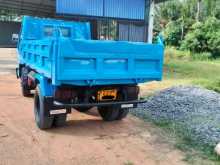 https://riyasewana.com/uploads/isuzu-tipper-1996-1012420112723.jpg