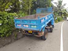 https://riyasewana.com/uploads/isuzu-tipper-1996-138020912442.jpg