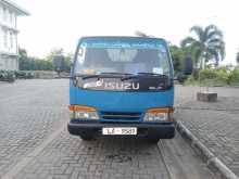 https://riyasewana.com/uploads/isuzu-tipper-1996-86563712933.jpg