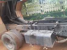 https://riyasewana.com/uploads/isuzu-tipper-1997-3023532612533.jpg