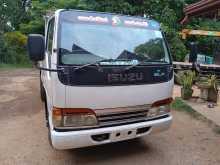 Isuzu Tipper 2000 Lorry