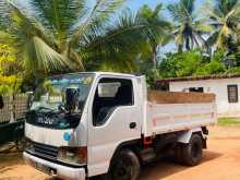 Isuzu Tipper 2000 Lorry