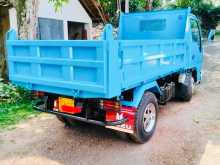 https://riyasewana.com/uploads/isuzu-tipper-2000-616551612363.jpg