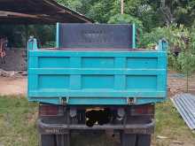 https://riyasewana.com/uploads/isuzu-tipper-2001-2812292612972.jpg