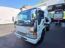 Isuzu Tipper 4HF1 2002 Lorry