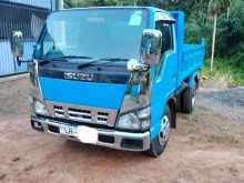 Isuzu Tipper 2003 Lorry
