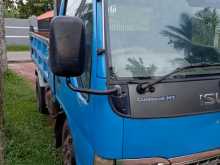 Isuzu Tipper 2004 Lorry