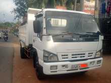 https://riyasewana.com/uploads/isuzu-tipper-2008-2110375112622.jpg