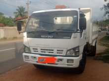 Isuzu Tipper 2008 Lorry