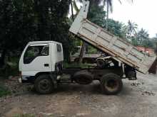 https://riyasewana.com/uploads/isuzu-tipper-211759124713.jpg