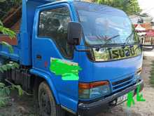 Isuzu Tipper 1999 Lorry