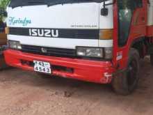 Isuzu Tipper 1988 Lorry