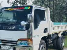 Isuzu Tipper 2000 Lorry