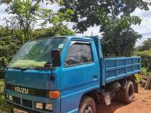 Isuzu Tipper 1989 Lorry