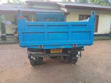 https://riyasewana.com/uploads/isuzu-tipper-2650264622.jpg