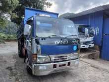 https://riyasewana.com/uploads/isuzu-tipper-281039114262.jpg