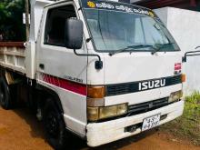 Isuzu Tipper 1989 Lorry