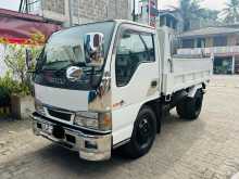 Isuzu Tipper 2004 Lorry