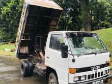 Isuzu Tipper 1980 Lorry