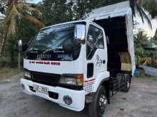 https://riyasewana.com/uploads/isuzu-tipper-31852324922.jpg