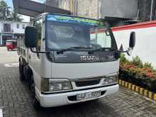 Isuzu Tipper 2004 Lorry