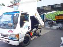 Isuzu Tipper 2004 Lorry