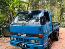 Isuzu Tipper 1979 Lorry