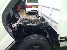 https://riyasewana.com/uploads/isuzu-tipper-4hf1-1978-311324012612.jpg
