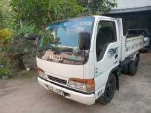 https://riyasewana.com/uploads/isuzu-tipper-4hf1-1998-77322912012.jpg