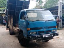 Isuzu Tipper 1980 Lorry