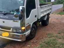 https://riyasewana.com/uploads/isuzu-tipper-71702584252.jpg