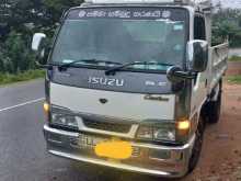 Isuzu Tipper 2003 Lorry