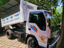 Isuzu Tipper 1999 Lorry