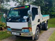 Isuzu Tipper 2000 Lorry