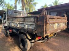 https://riyasewana.com/uploads/isuzu-tipper-98225824031.jpg