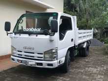 Isuzu Tipper 2012 Lorry