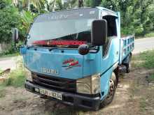 Isuzu Tipping 2014 Lorry