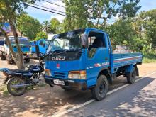 Isuzu TLD 24 1980 Lorry