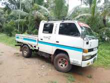 Isuzu Isuzu 1988 Crew Cab