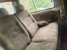 https://riyasewana.com/uploads/isuzu-tooper-two-1984-2816391012113.jpg