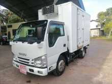 Isuzu TRG-NKR85A 2017 Lorry