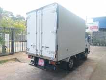 https://riyasewana.com/uploads/isuzu-trg-nkr85a-241102464833.jpg