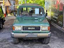 Isuzu Trooper 1987 SUV