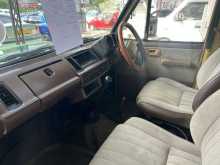 https://riyasewana.com/uploads/isuzu-trooper-1987-1116220012532.jpg