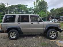 https://riyasewana.com/uploads/isuzu-trooper-1989-3121070912914.jpg