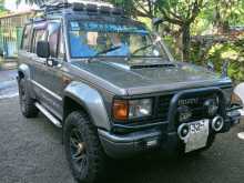 Isuzu Trooper 1990 SUV