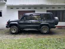 Isuzu Trooper 1997 SUV