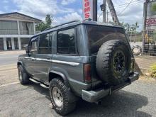 https://riyasewana.com/uploads/isuzu-trooper-514121624561.jpg
