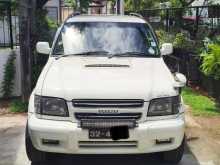 Isuzu Trooper Bighorn 2001 SUV