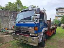 Isuzu V 275 Super Custom Crane 1986 Heavy-Duty